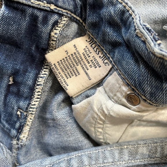 Vtg Miss Me Flared Bootcut Jeans Womens 29 Blue Denim USA From Buckle M Series - Picture 13 of 13
